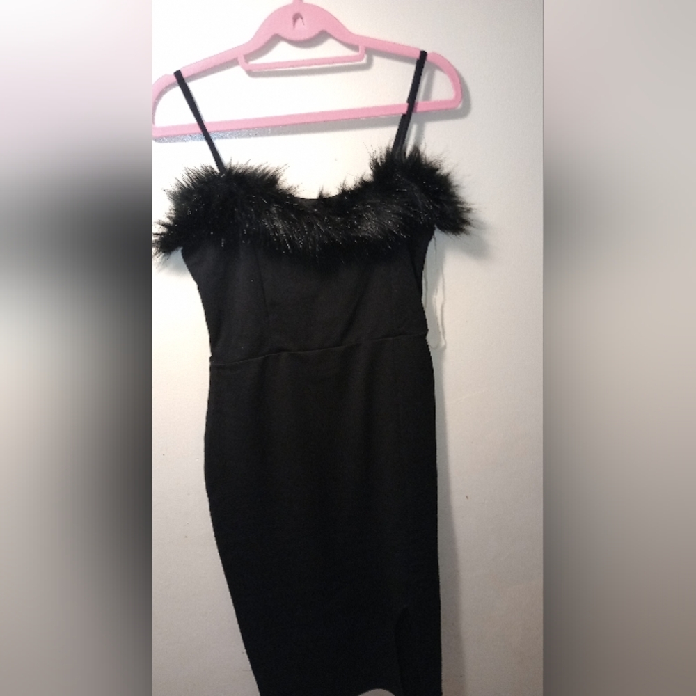 NWT Planet Gold Scuba Feather Trim Midi Dress